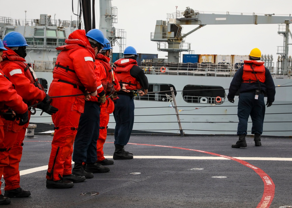 USS Porter (DDG 78) Replenishment-at-sea