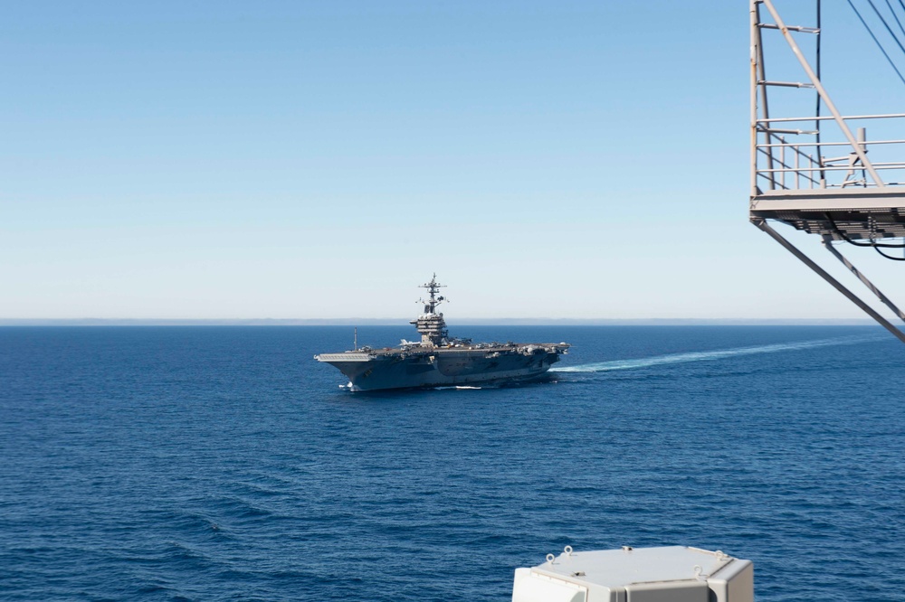 USS Carl Vinson Steams Alongside USS Nimitz