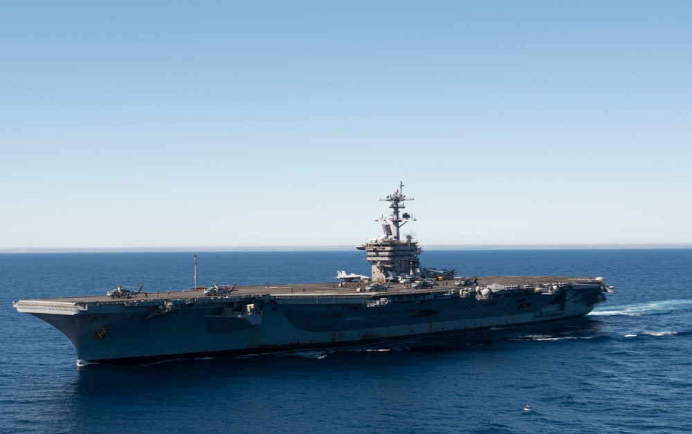 USS Carl Vinson Steams Alongside USS Nimitz