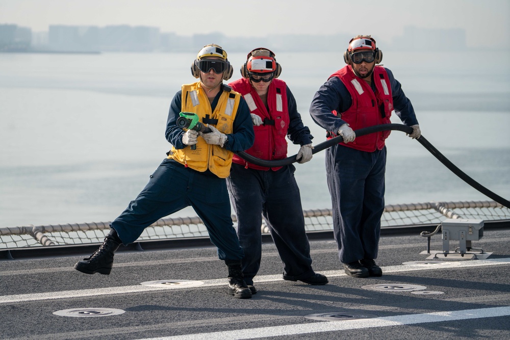 USS Jackson (LCS 6) Sailors Conduct Aviation Firefighting Drill