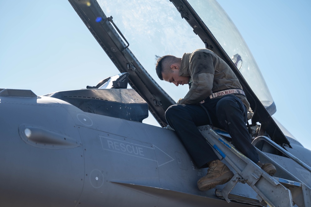 77th FGS maintainers train at Tyndall AFB