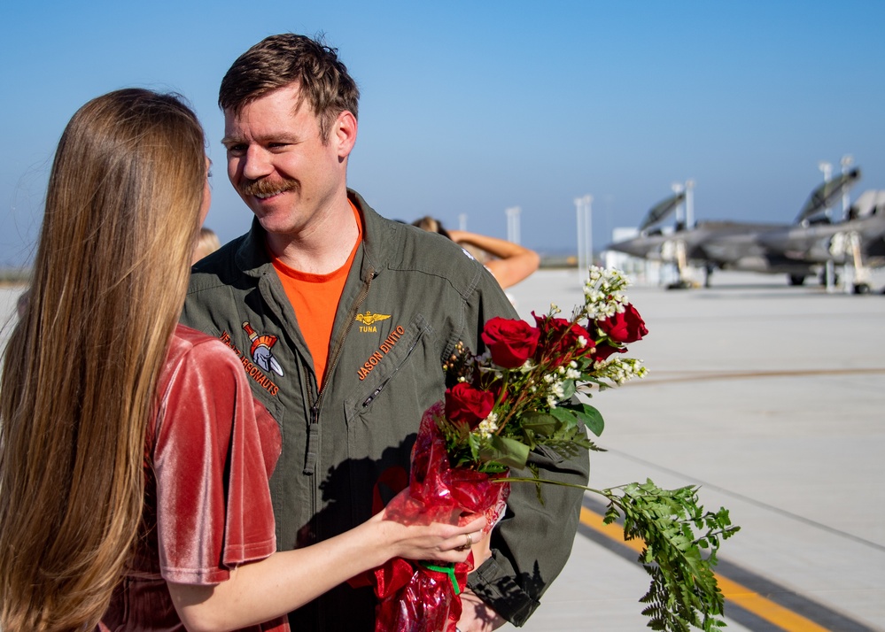 VFA-147 Homecoming