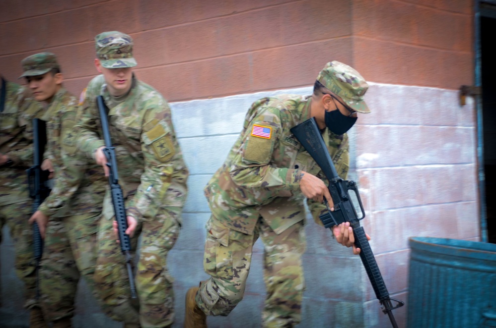 Wolverines train combat drills, practice maneuvers