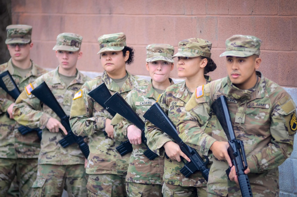 Wolverines train combat drills, practice maneuvers