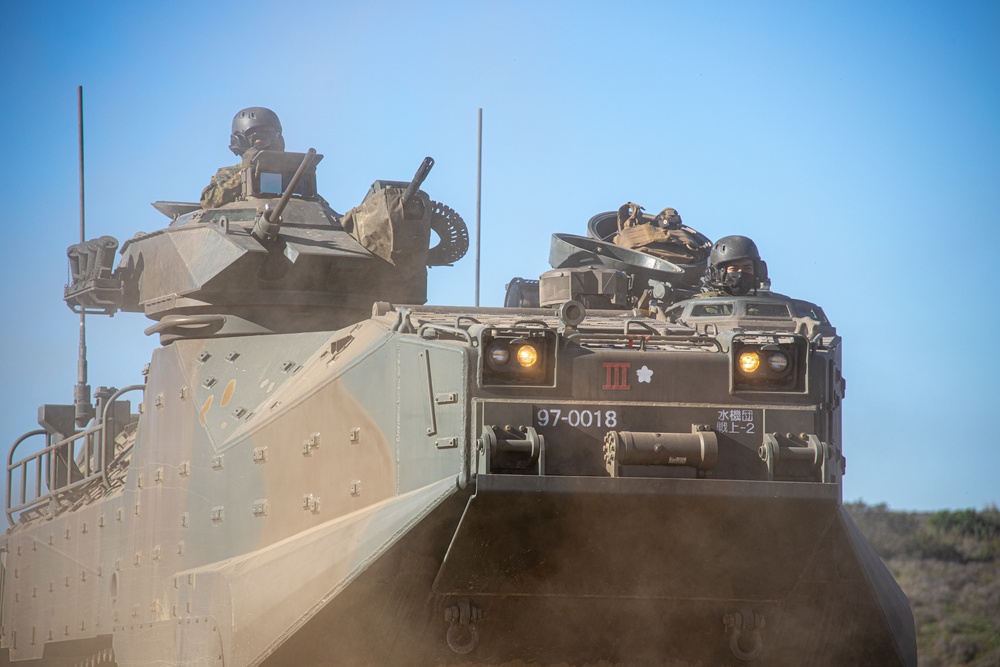 Iron Fist 2022: US Marines, JGSDF soldiers conduct AAV, ACV enemy engagement training