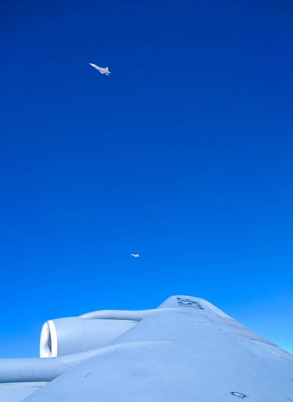 Eight F-22 Raptors refuel with Okies