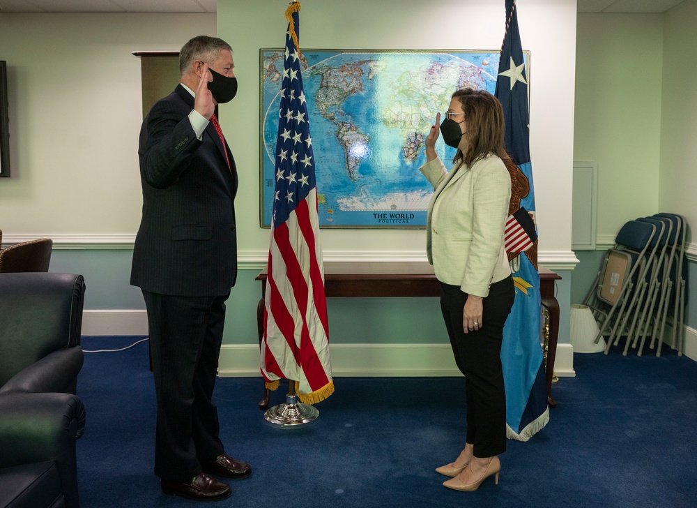 DA&amp;M Donley swears-in DUSD(P) Baker