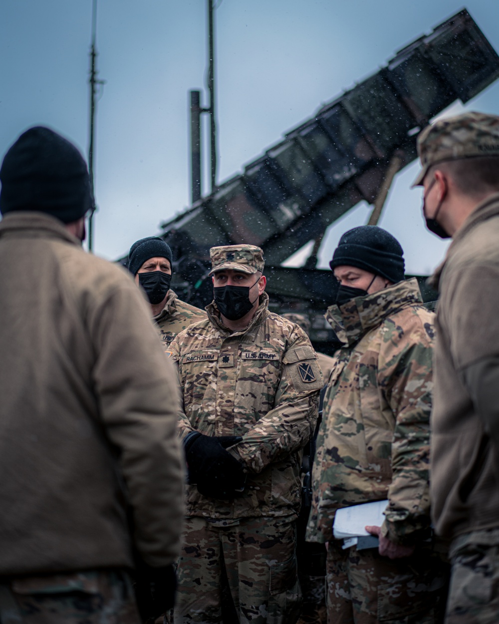 10TH AAMDC command team inspects maintenance readiness of Patriot battalion