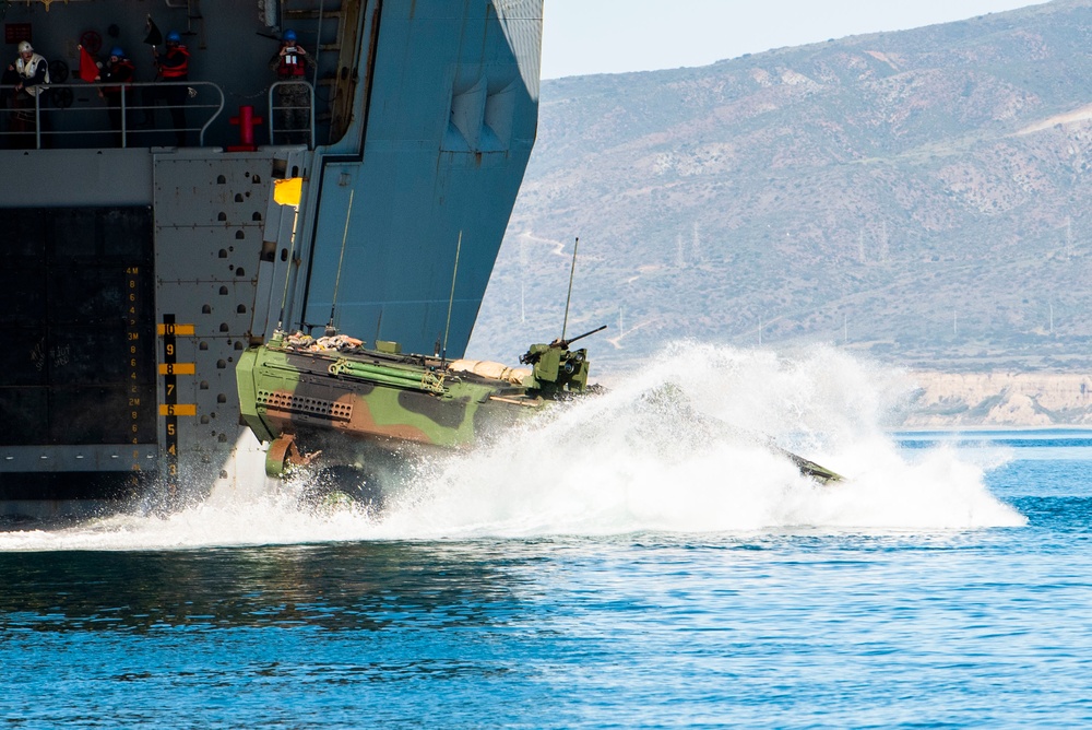 USS Anchorage ACV Operations