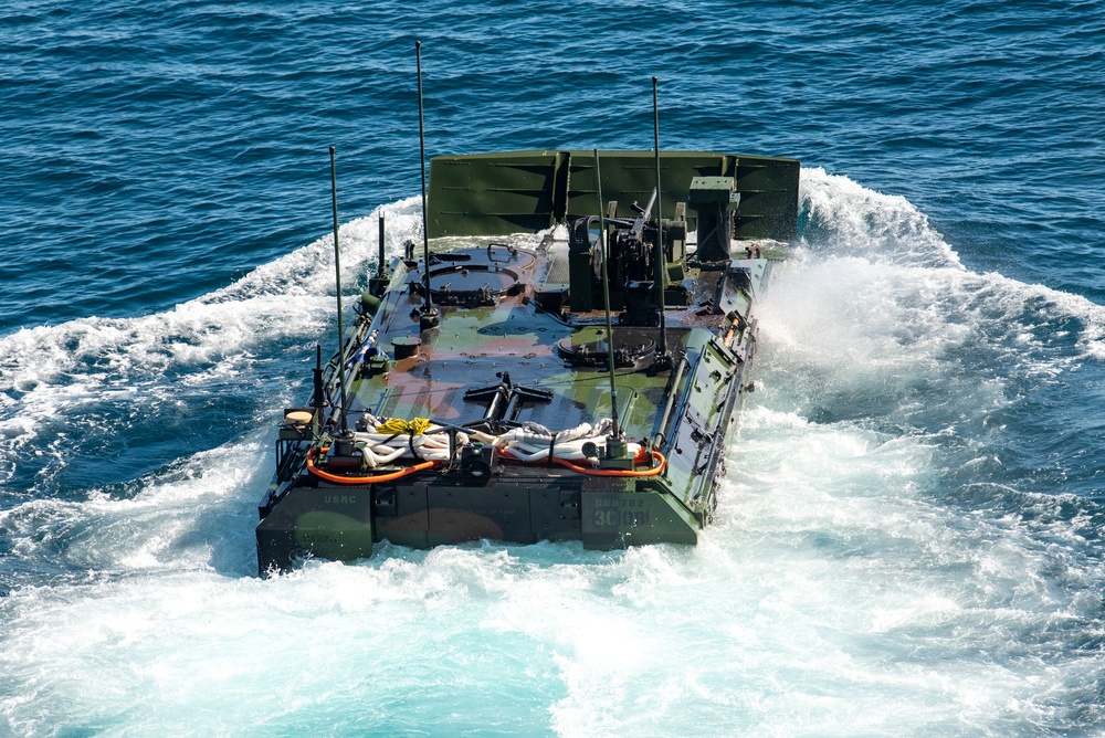 USS Anchorage ACV Operations