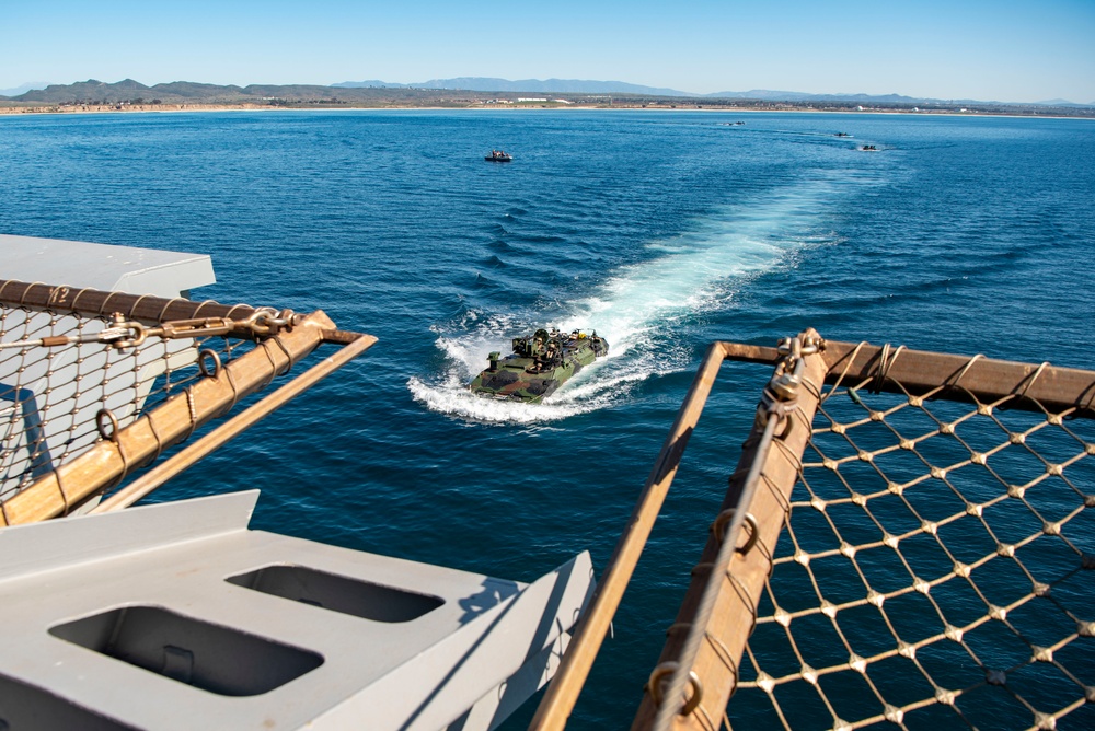 USS Anchorage ACV Operations