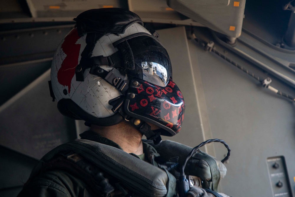 Charlie Co., BLT 1/1, 11th MEU conducts an amphibious assault demonstration in support of MAREX PH 22
