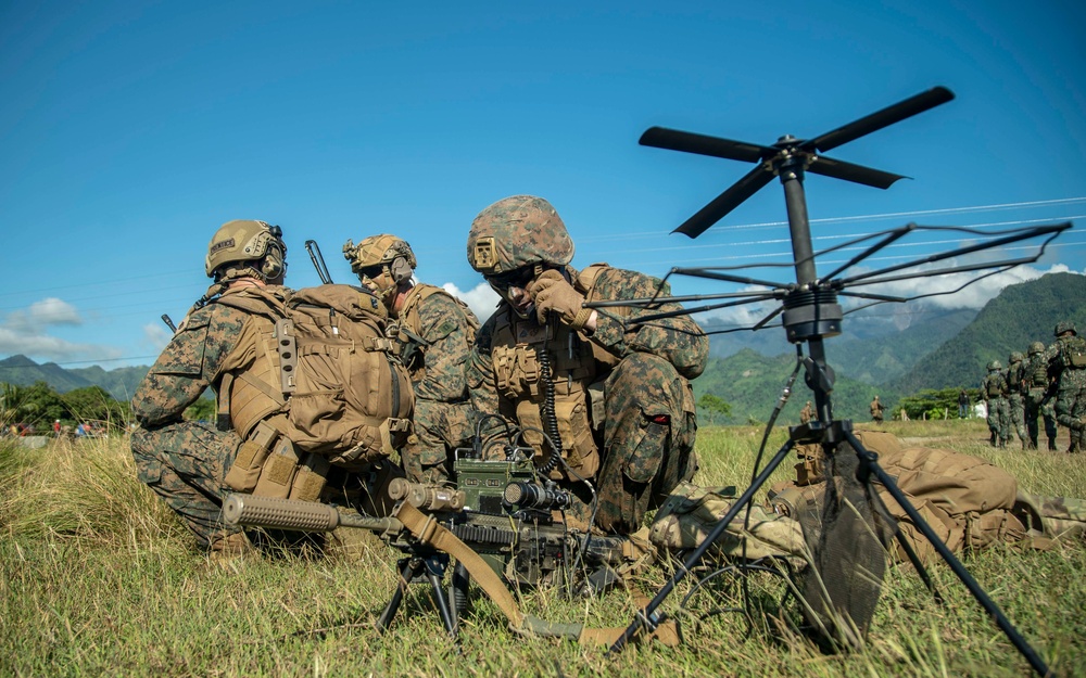 Charlie Co., BLT 1/1, 11th MEU conducts an amphibious assault demonstration in support of MAREX PH 22