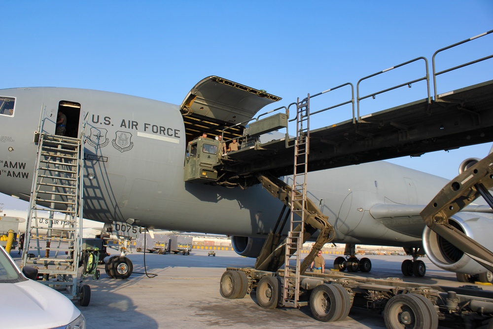 KC-10 Operations at Al Dhafra