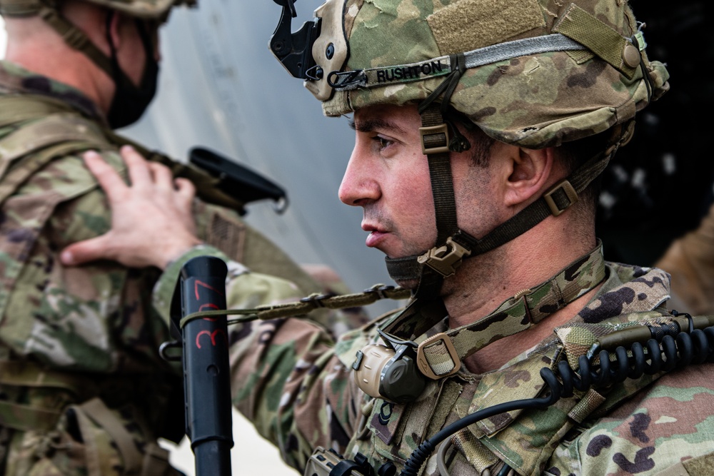 173rd Airborne Brigade elements deploy from Vicenza, Italy