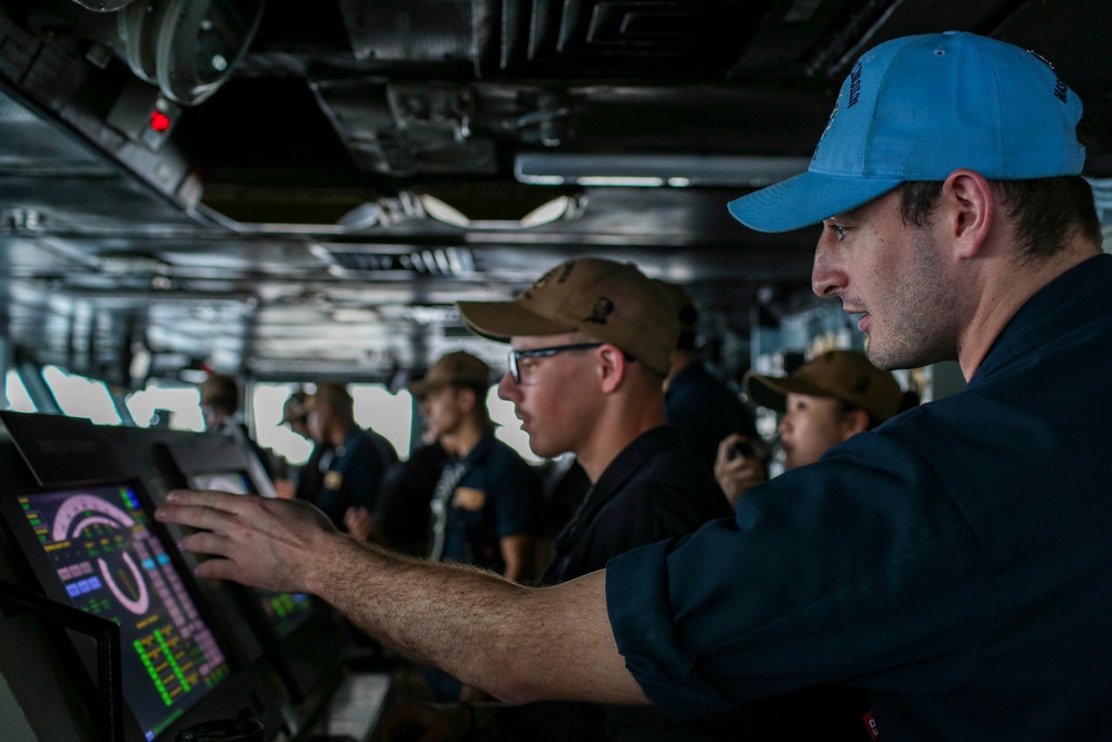 Abraham Lincoln Sailors on the bridge