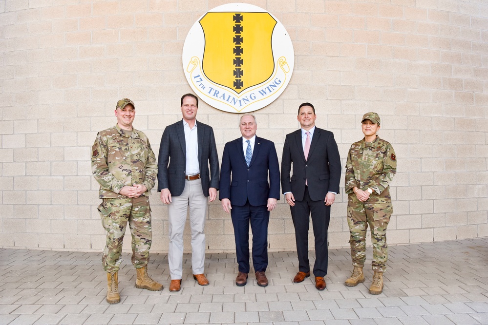 Goodfellow team showcases mission, people for U.S. representatives’ visit