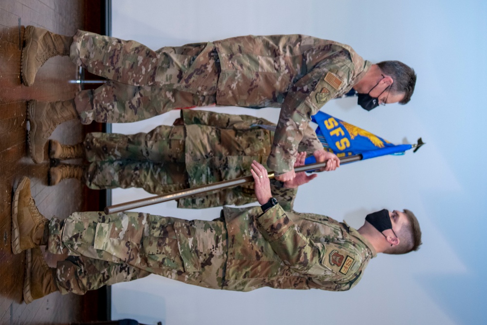Like a Baton in a Relay, 916 SFS Changes Command
