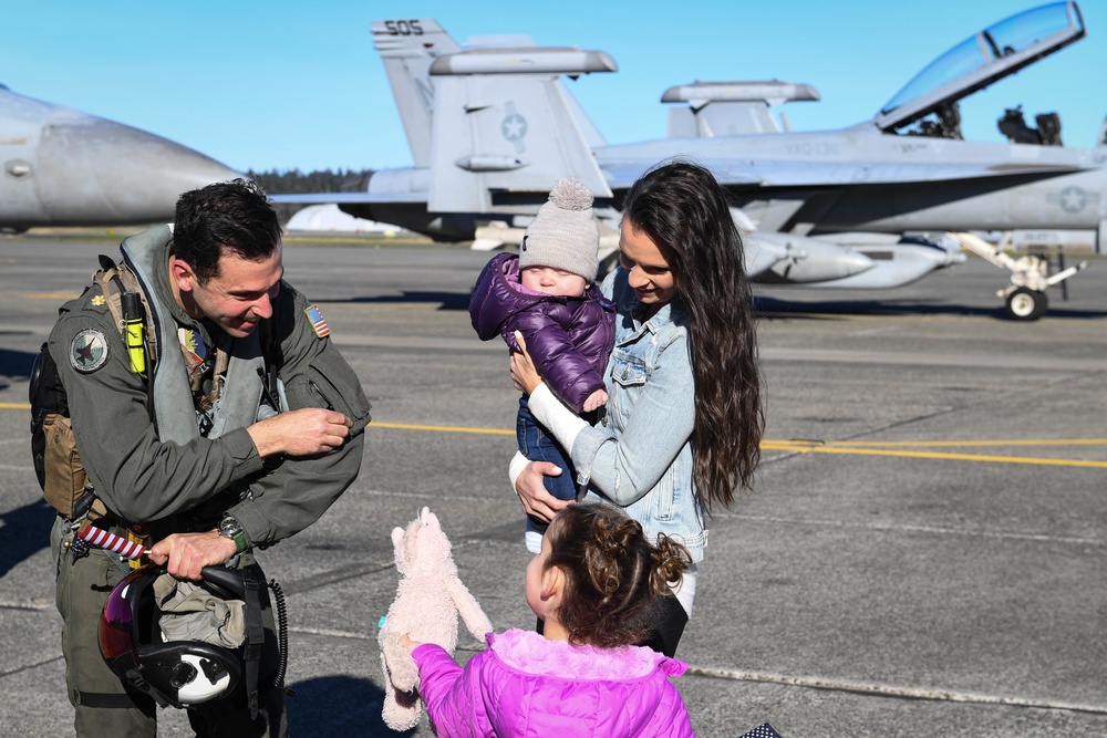 VAQ-136 Homecoming