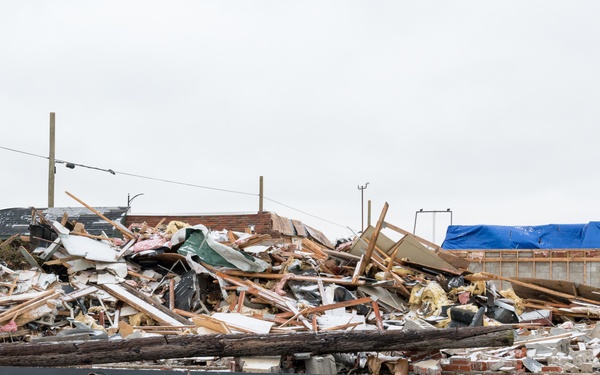 Tornado Damage in Bowling Green, KY