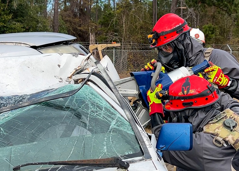 Defense CBRN Reaction Force Trains to Support America on its Worst Day