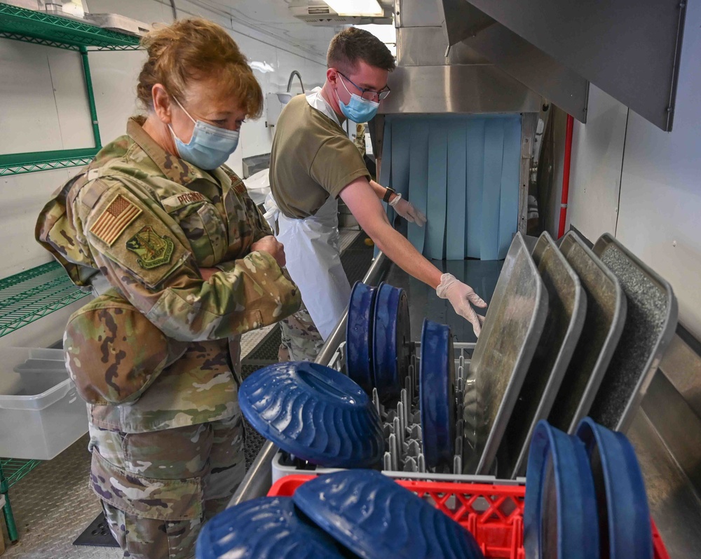 Oregon National Guard Soldiers and Airmen help avert hospital overflow crisis