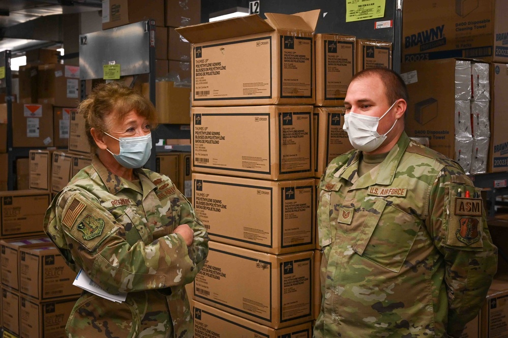 Oregon National Guard Soldiers and Airmen help avert hospital overflow crisis