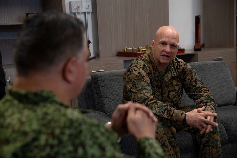 Commander, U.S. Marine Corps Forces, South Visits with Colombian National Navy, Colombian Naval Infantry Senior Leaders