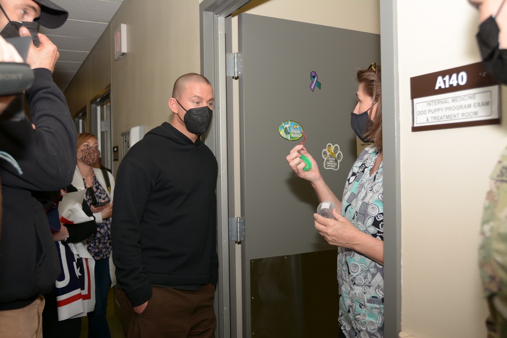 Channing Tatum, crew of DOG movie tour Holland MWD veterinary hospital