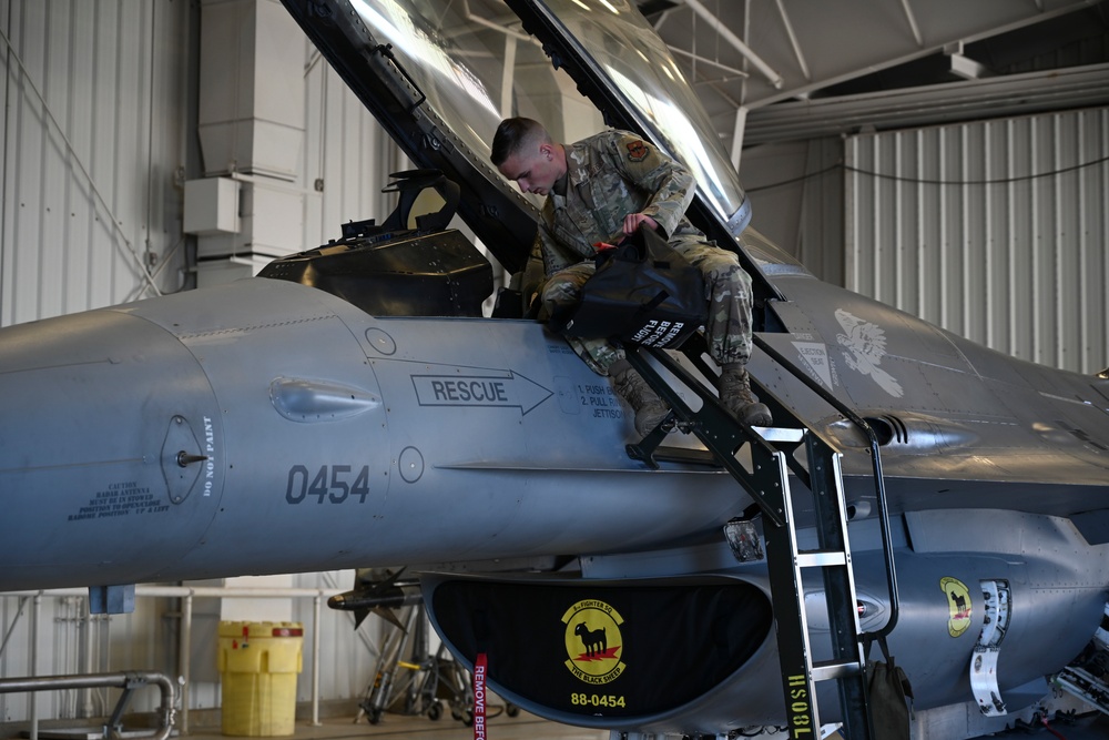 8th Aircraft Maintenance Unit launches 100th sortie