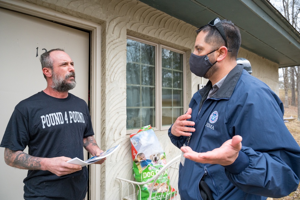 FEMA Mitigation Team Canvasses Kentucky Dam Village