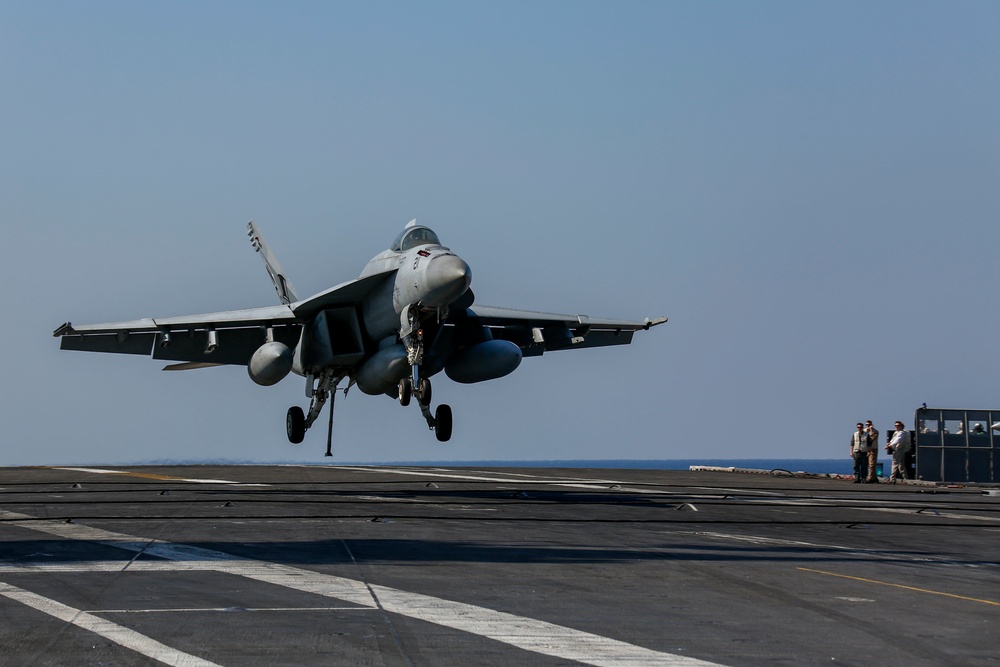 Abraham Lincoln conducts flight operations in support of exercise Jungle Warfare 2022