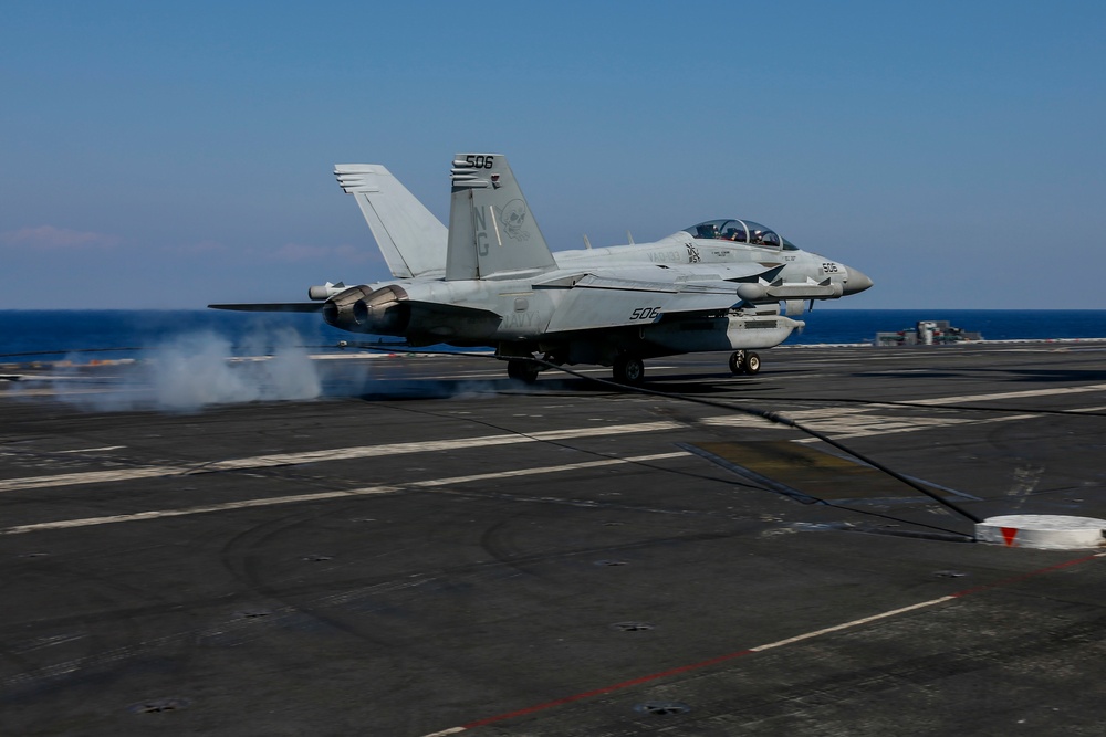 Abraham Lincoln conducts flight operations in support of exercise Jungle Warfare 2022