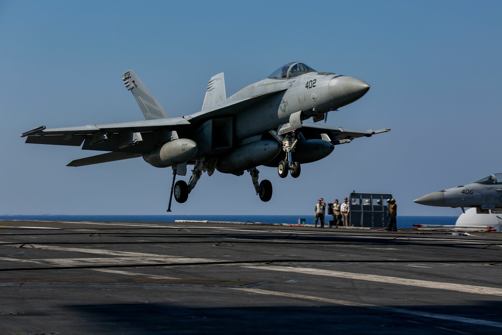 Abraham Lincoln conducts flight operations in support of exercise Jungle Warfare 2022