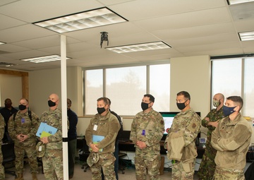 Distinguished Visitors tour Bold Quest 21