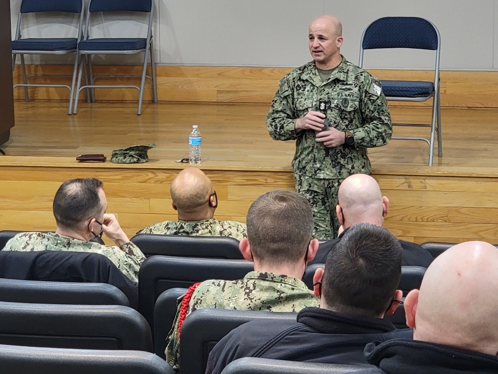 Master Chief Petty Officer of the Navy meets with Newport chiefs