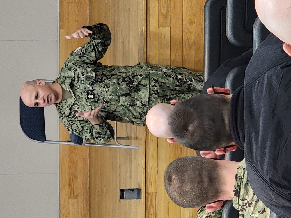 Master Chief Petty Officer of the Navy meets with Newport chiefs