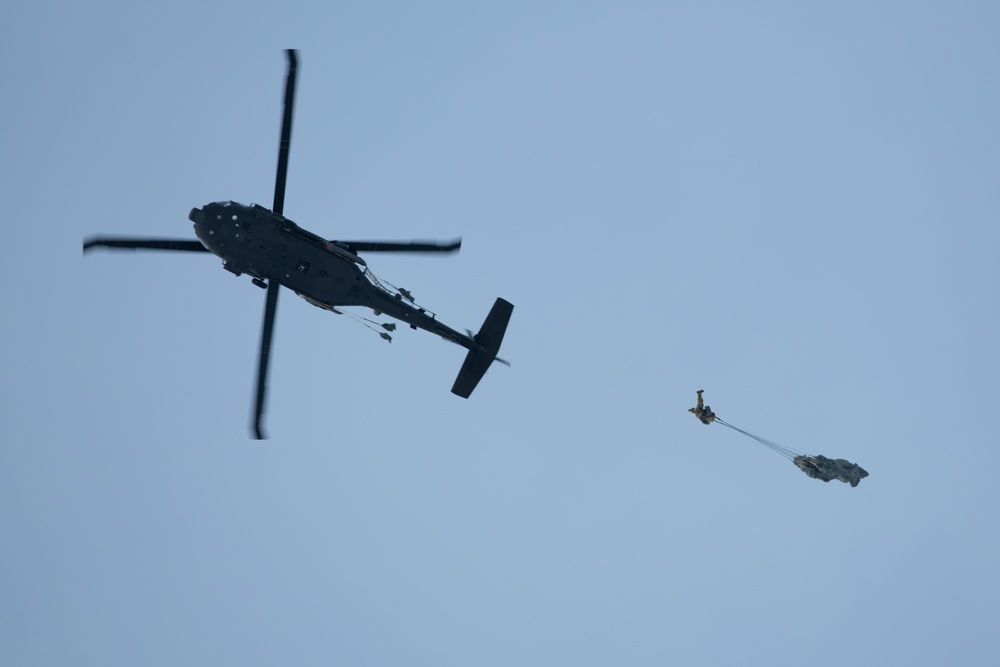 3rd ASOS completes helicopter jump training