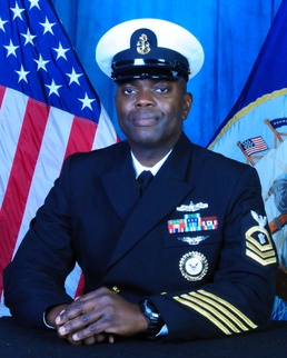 Chaplain Recruiter of the Year Uses His Unique Perspective to Guide Future Sailors