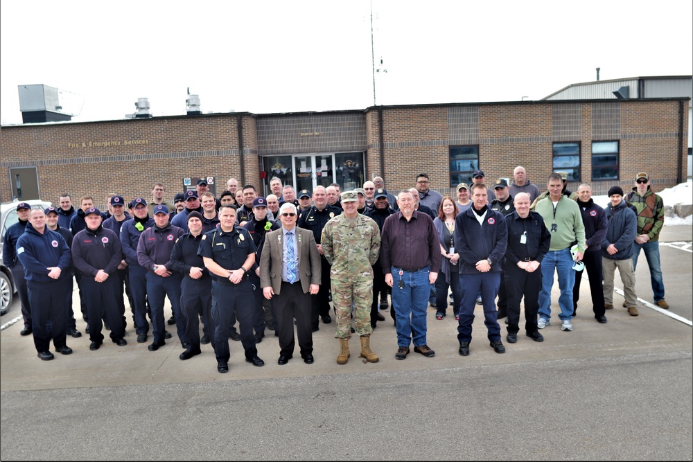 Fort McCoy Garrison leaders thank Directorate of Emergency Services team