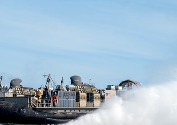11th MEU and Armed Forces of the Philippines conduct a rehearsal for an amphibious assault in support of MAREX 22 PH