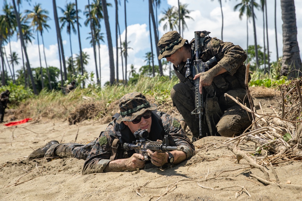 11th MEU and Armed Forces of the Philippines conduct a rehearsal for an amphibious assault in support of MAREX 22 PH