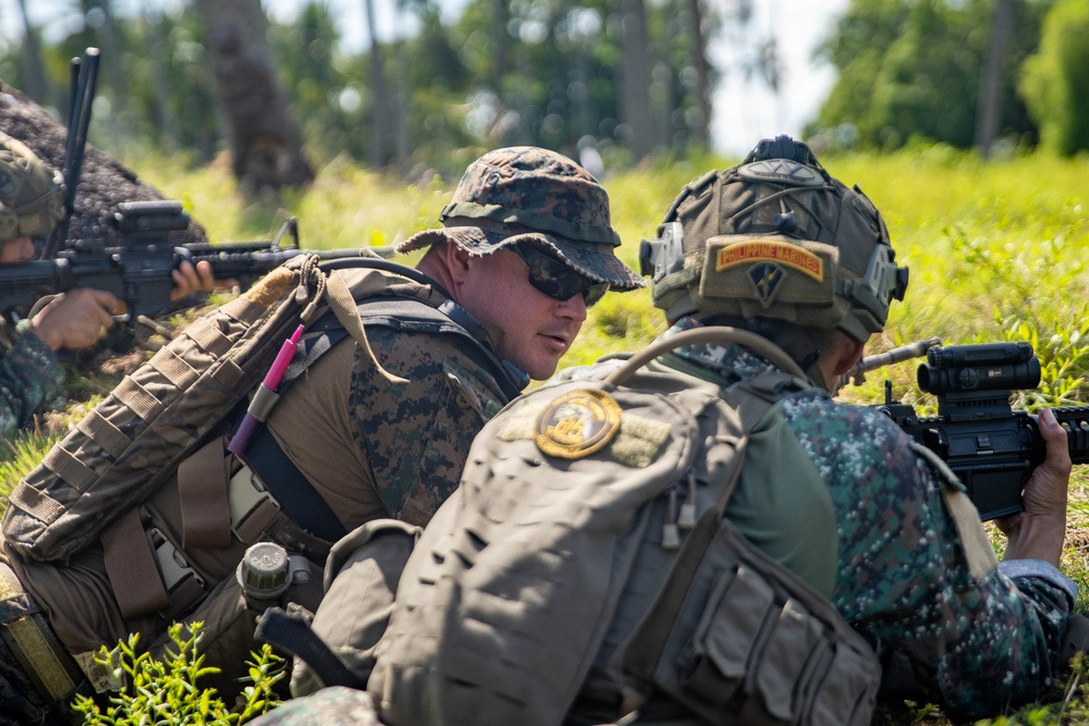 DVIDS - Images - 11th MEU and Armed Forces of the Philippines conduct a ...