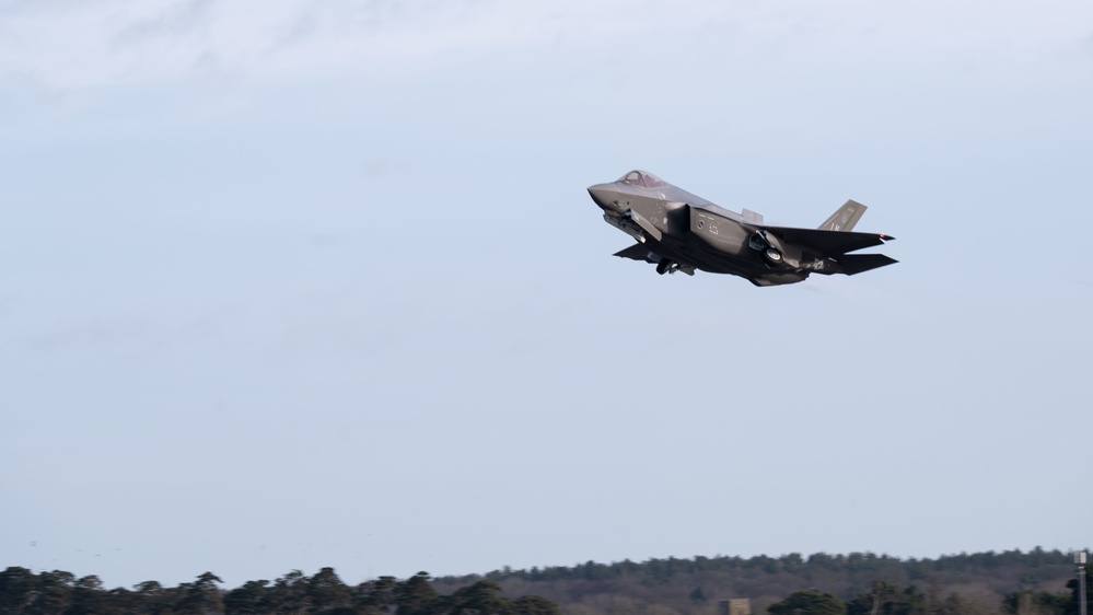 RAF Lakenheath conducts routine sorties