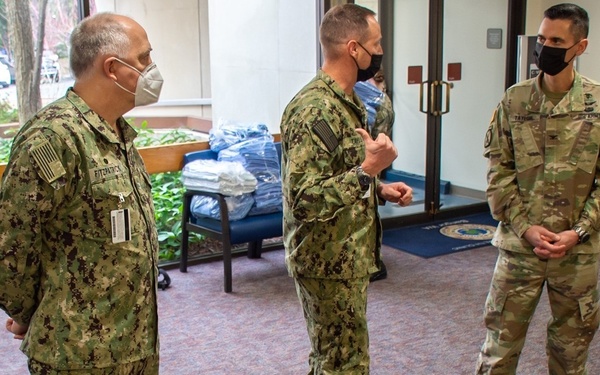 Puget Sound MHS Market director visits Navy Medicine assets