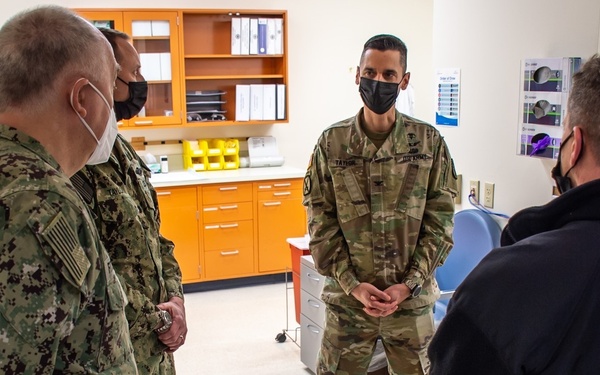 Puget Sound MHS Market director visits Navy Medicine assets