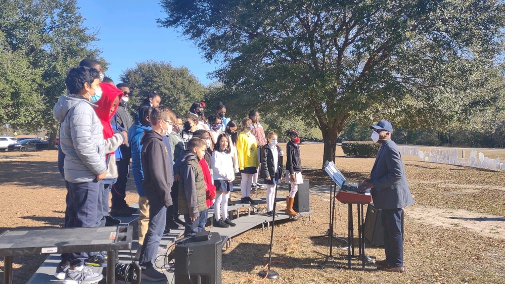 Garrison leadership celebrates partnership with local elementary school