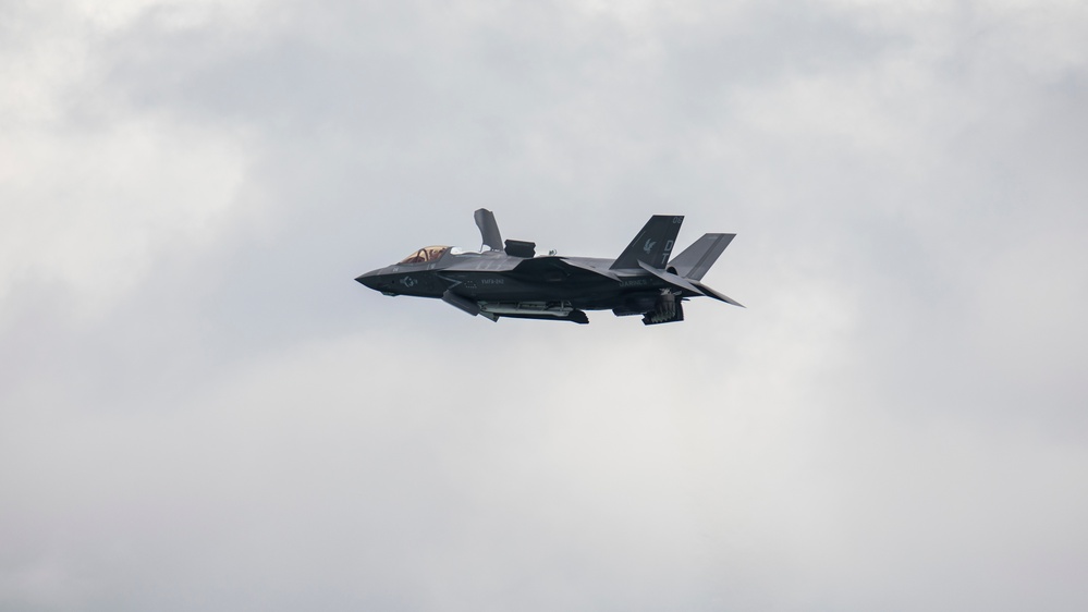 Singapore Airshow 2022: The Bats Take Flight