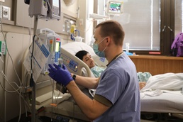U.S. Air Force nurse provides patient care