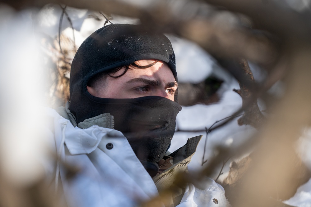 Scout Platoon holds reconnaissance and mobility training